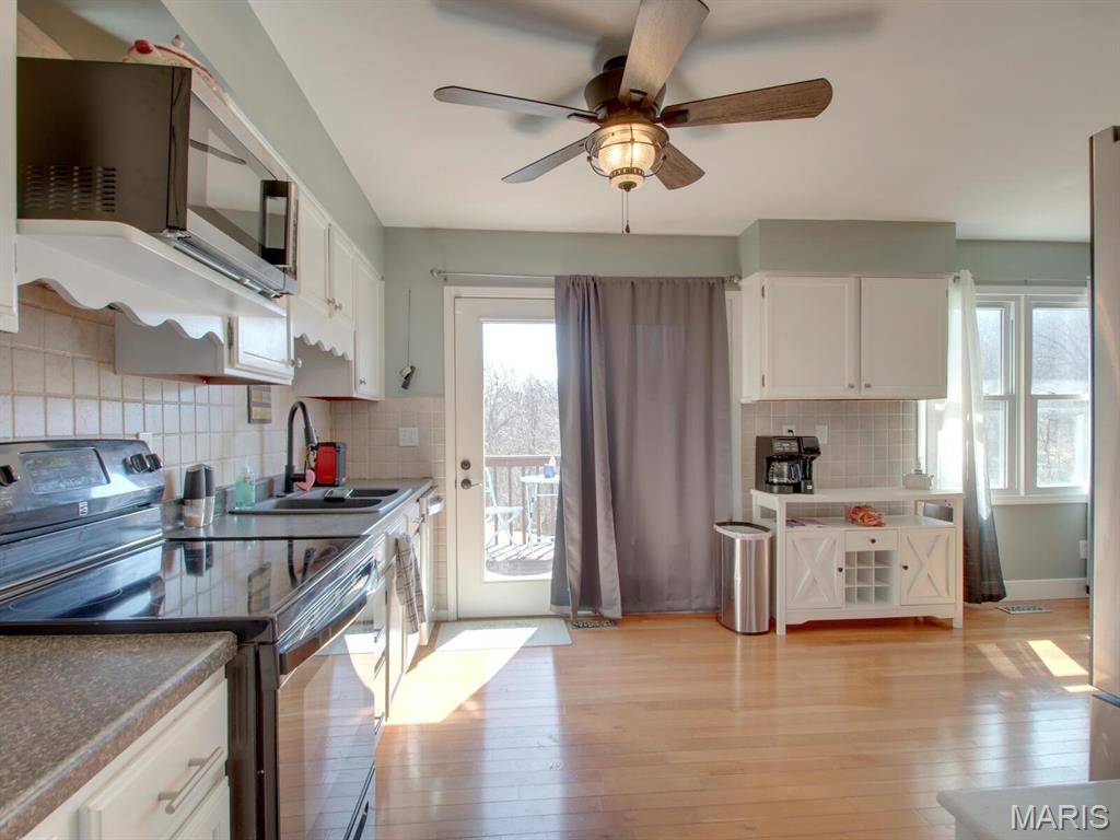 New London, MO 63459,14160 Turkey Run Ct