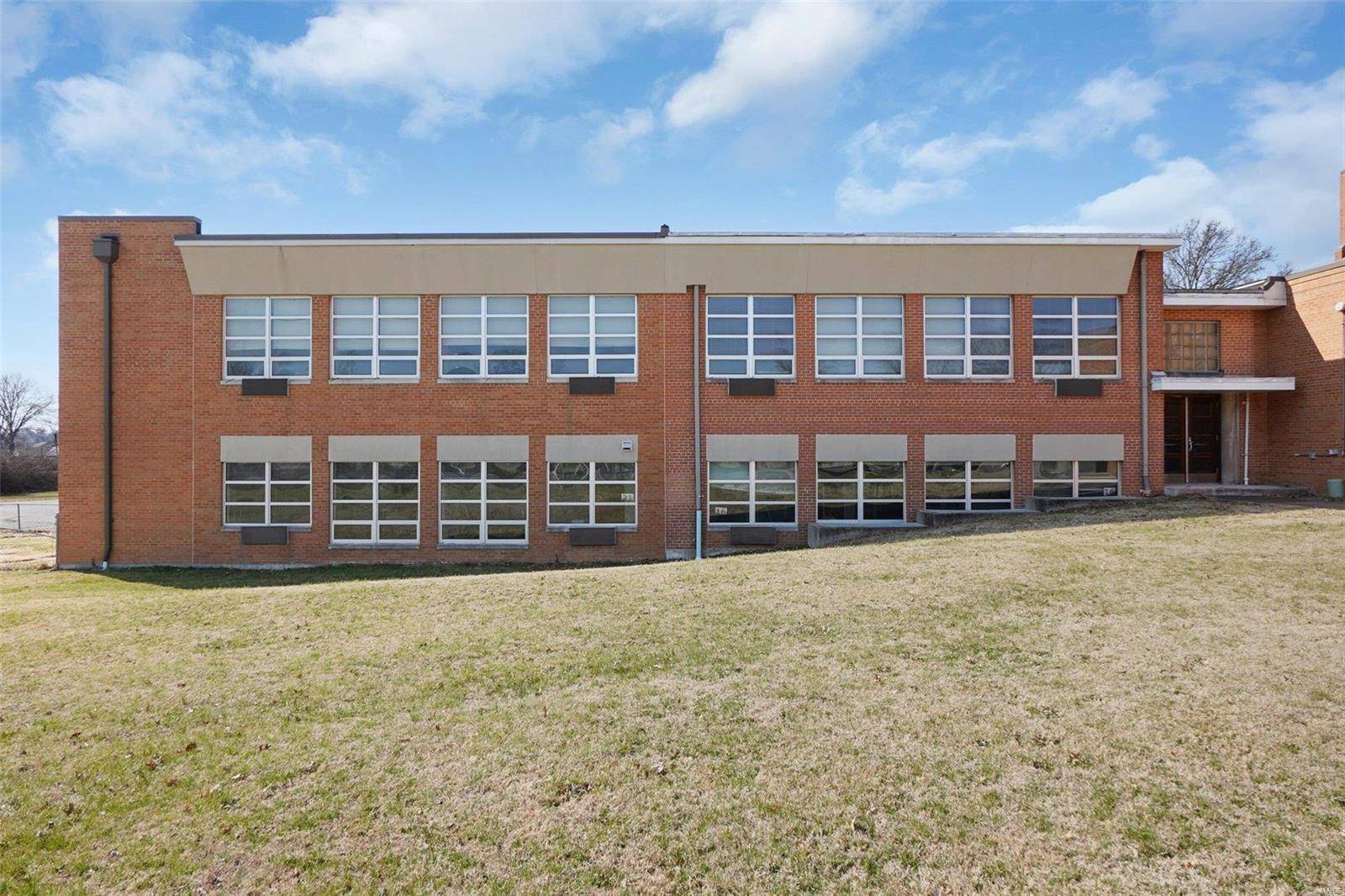St Ann, MO 63074,10701 Saint Cosmas LN
