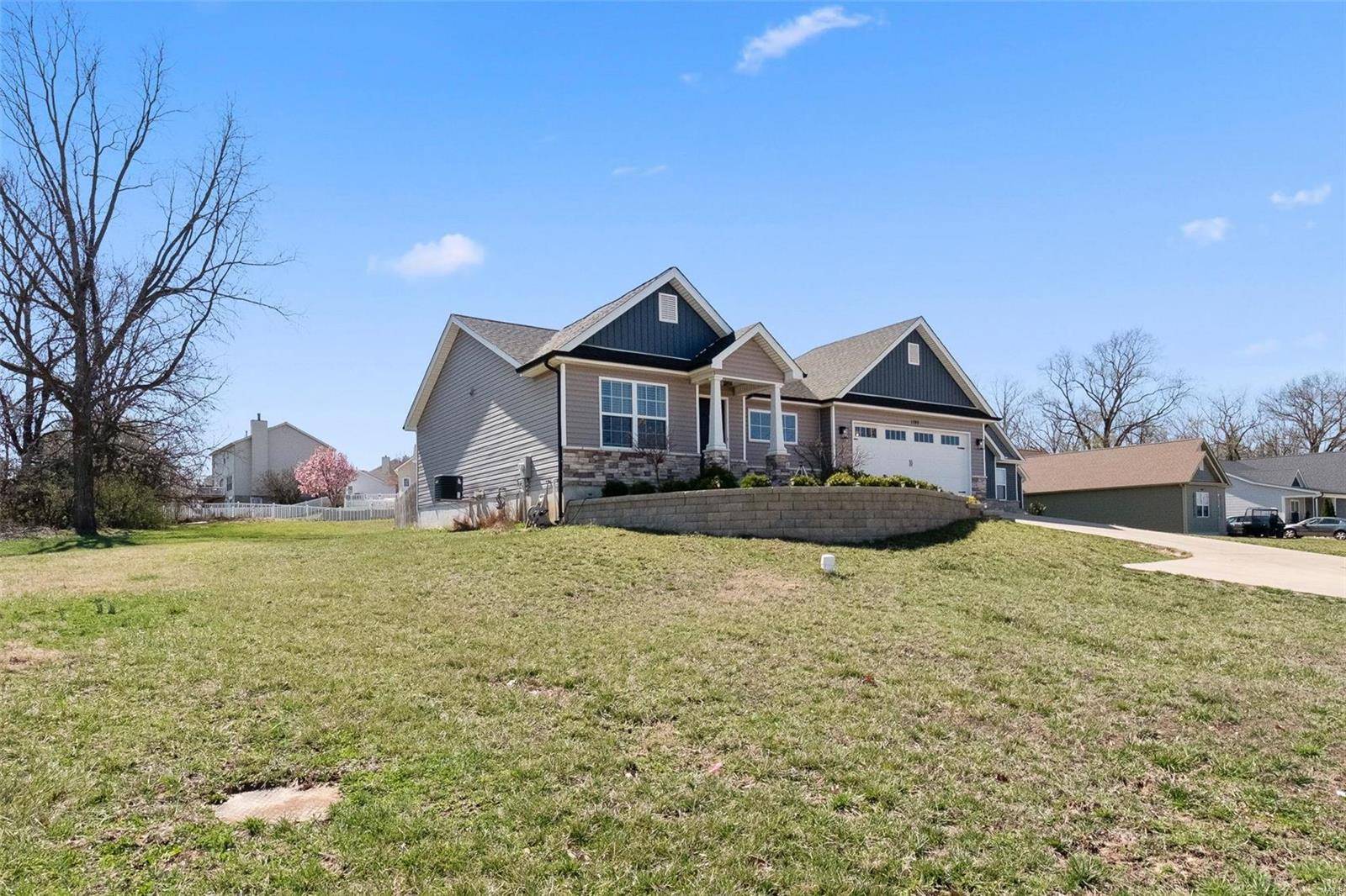 Fenton, MO 63026,1190 Horan DR