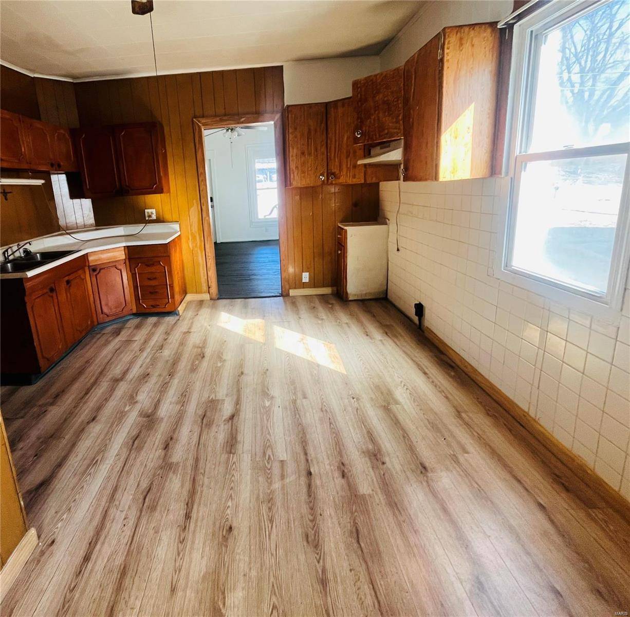 Alton, IL 62002,2809 Fernwood AVE