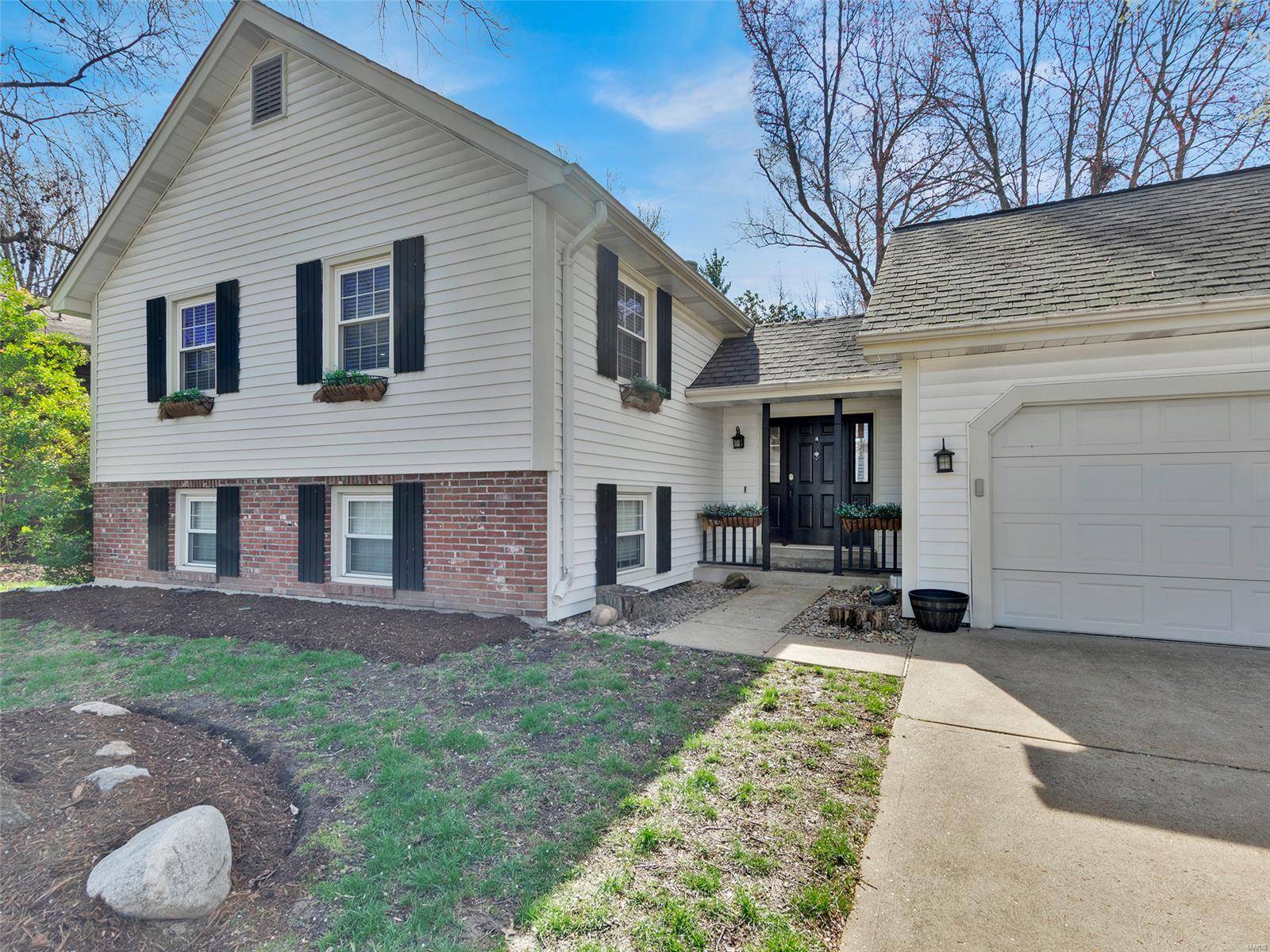 Chesterfield, MO 63017,14978 Country Ridge DR