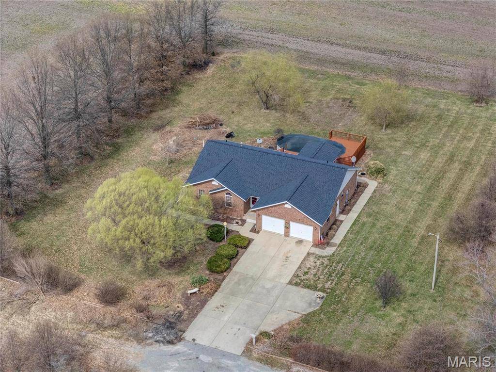 Highland, IL 62249,12777 Penny LN