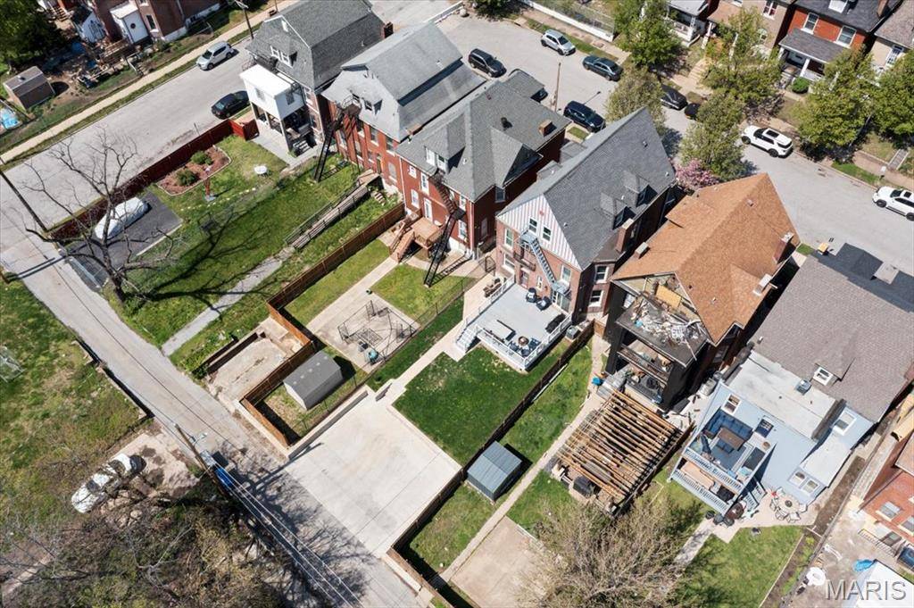 St Louis, MO 63113,5182 Maple AVE