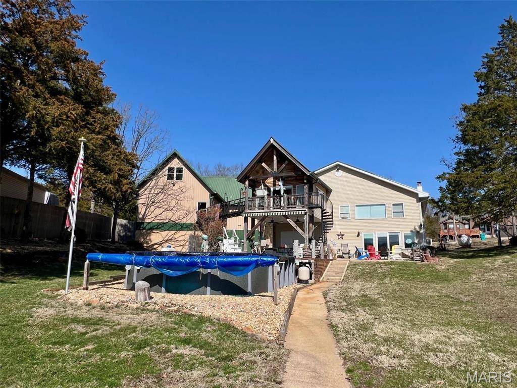Cuba, MO 65453,919 Lakeshore DR