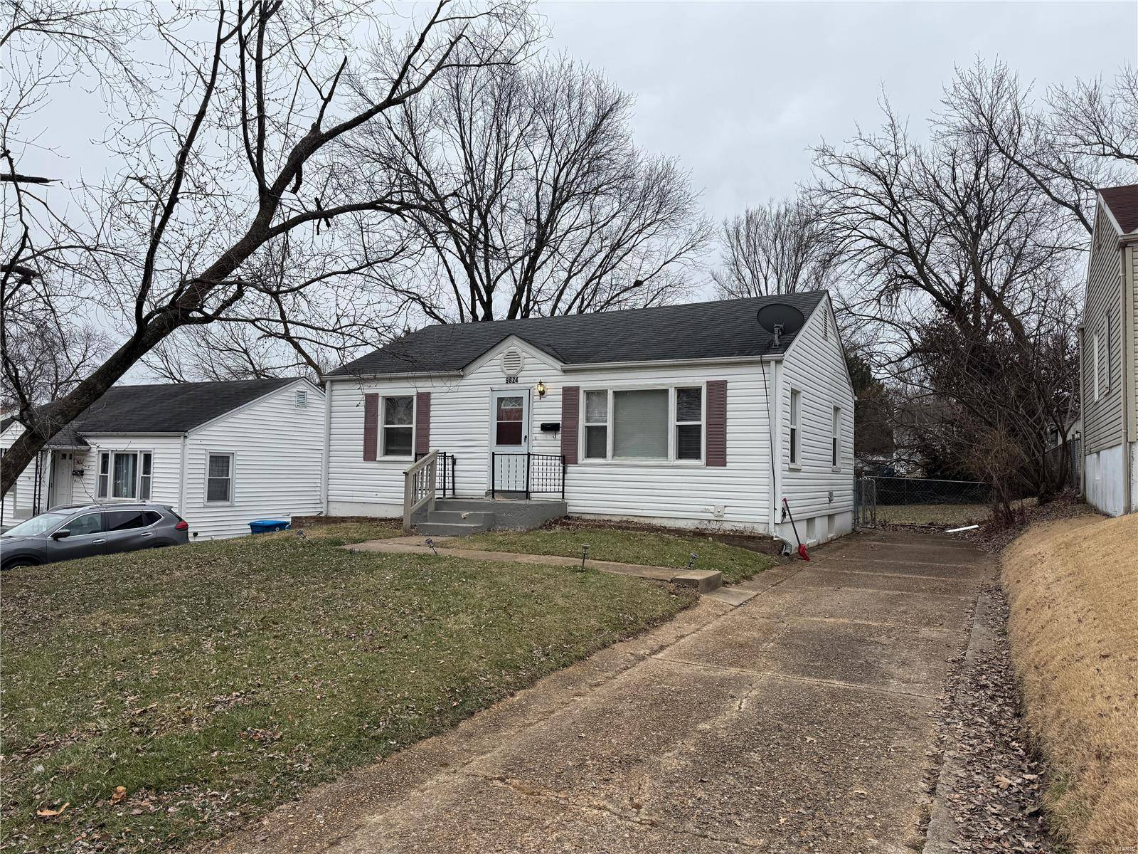 Overland, MO 63114,9824 Rhythm DR