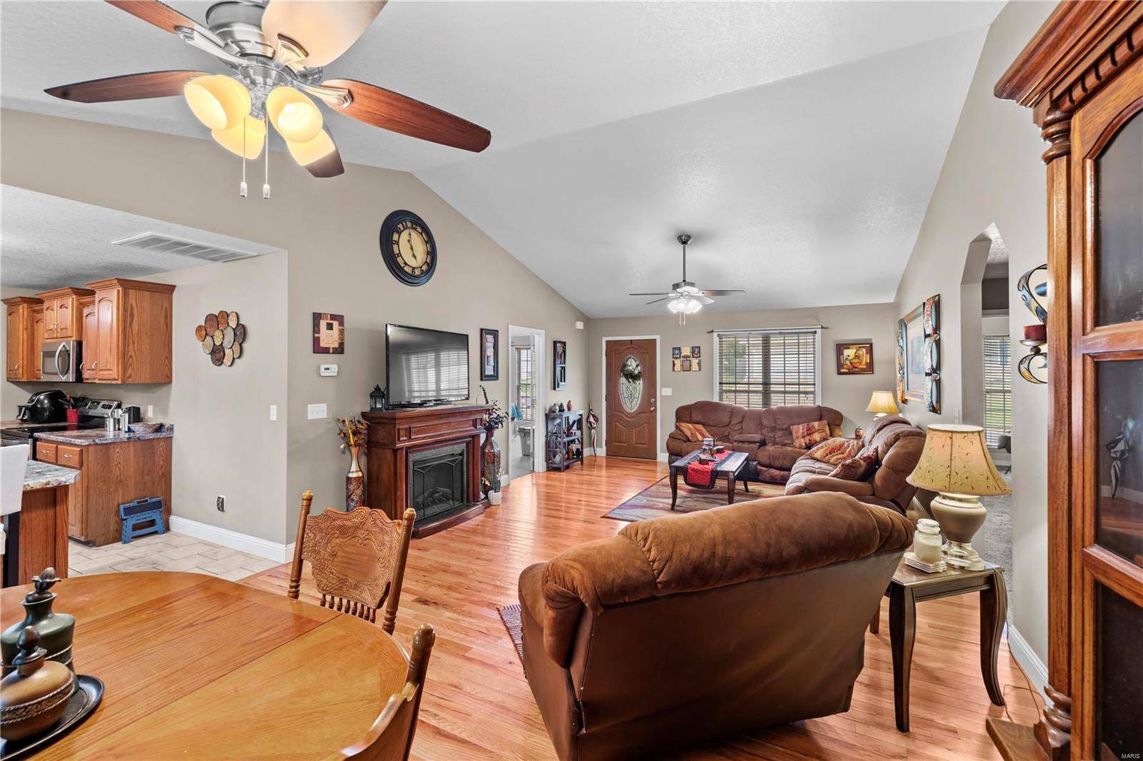 Poplar Bluff, MO 63901,975 Sunny Valley Lane