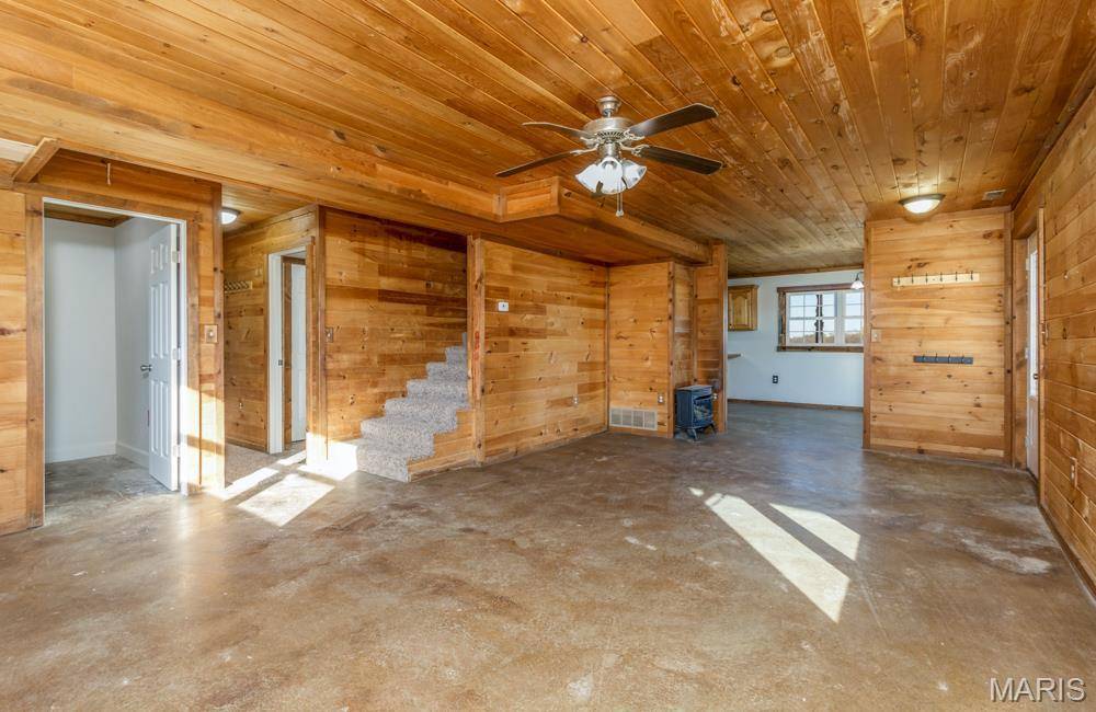 Lebanon, MO 65536,20560 Normandy DR