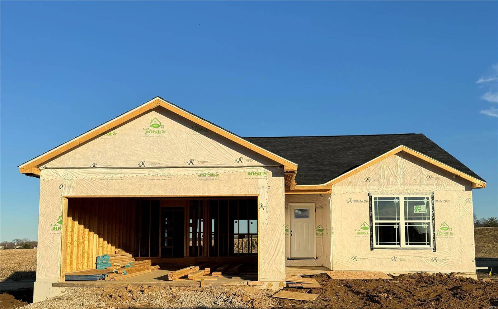Belleville, IL 62220,1566 Orchard Lakes CIR