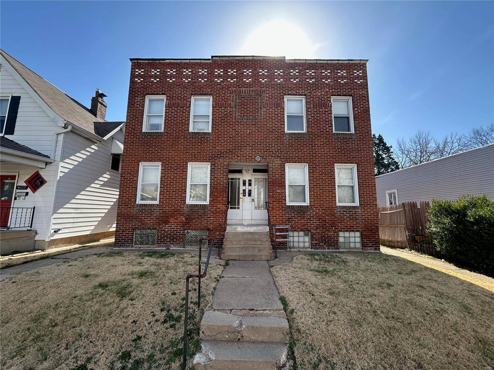 St Louis, MO 63116,4624 Newport AVE
