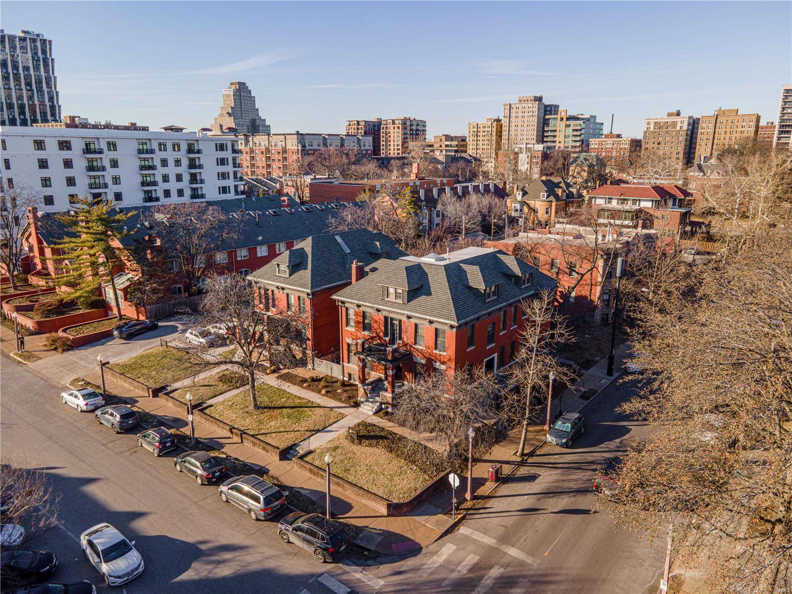 St Louis, MO 63108,5 N Taylor AVE #C