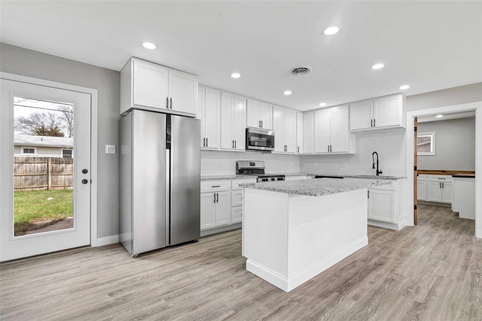 Florissant, MO 63031,1565 Mullanphy RD