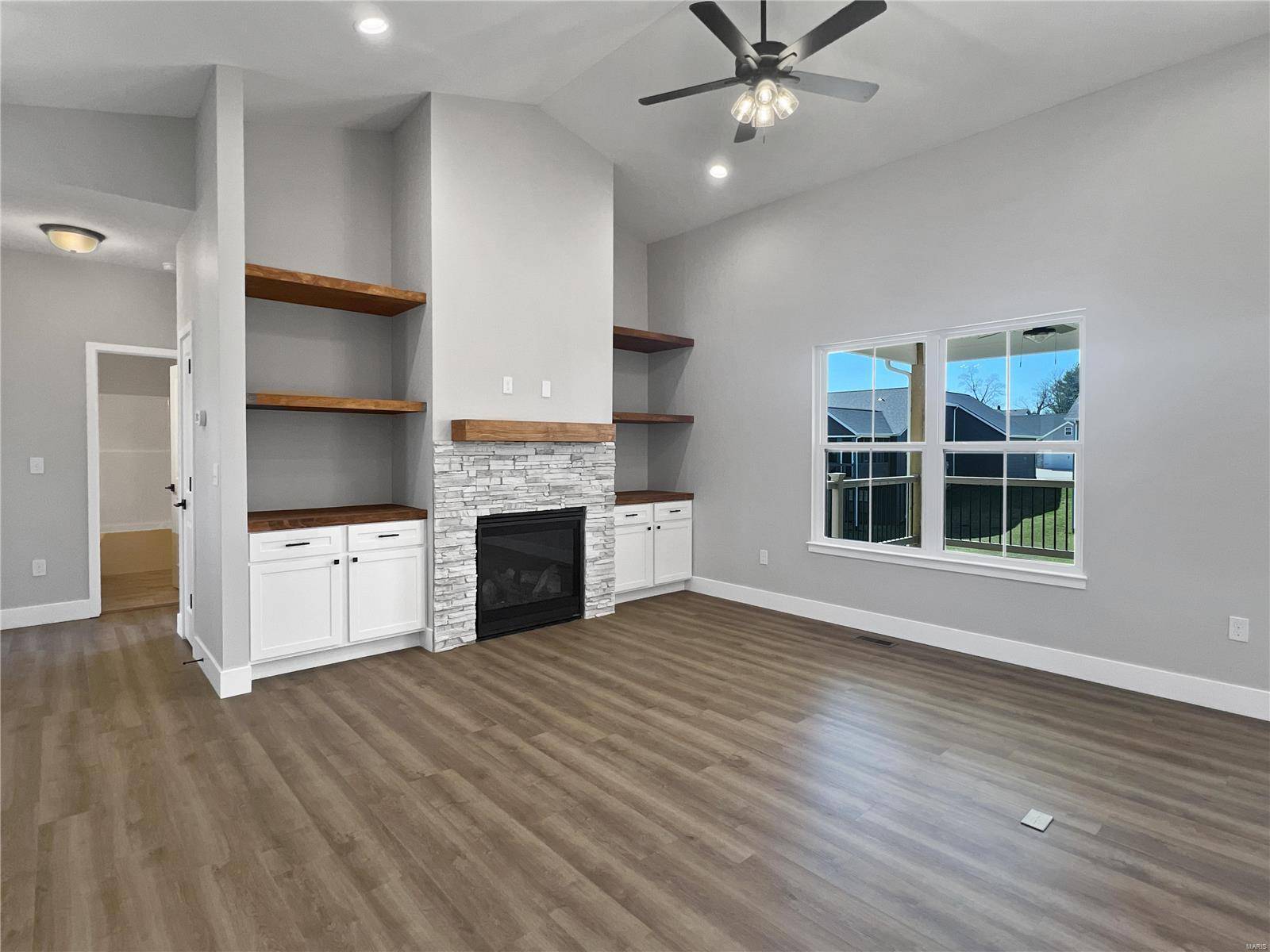 Maryville, IL 62062,1827 Wellington LN