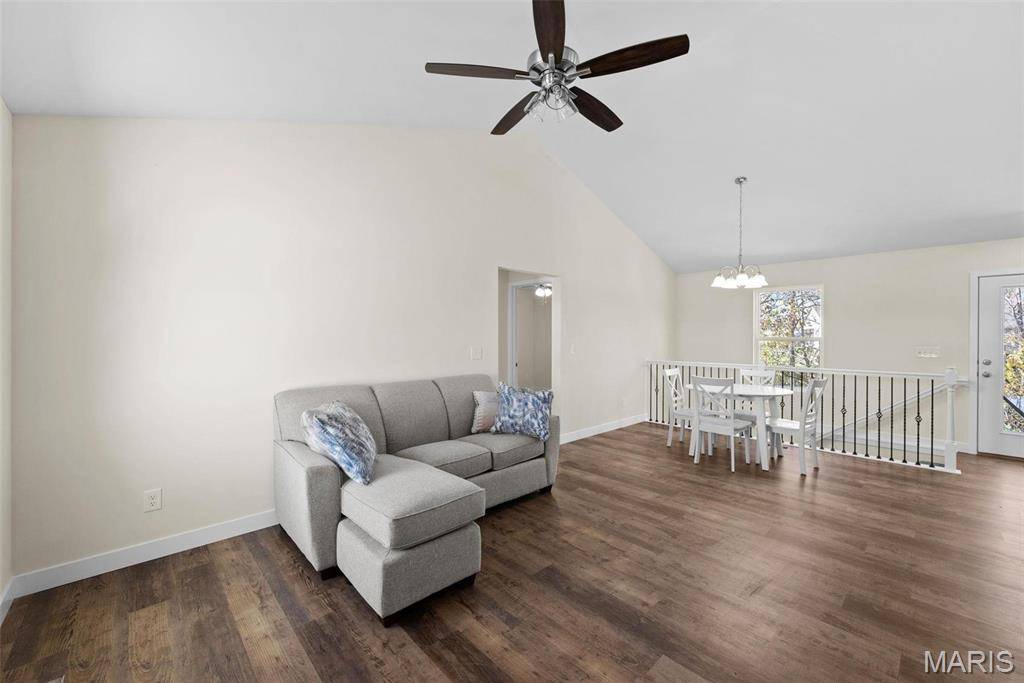 Moscow Mills, MO 63362,120 Grindstone CT