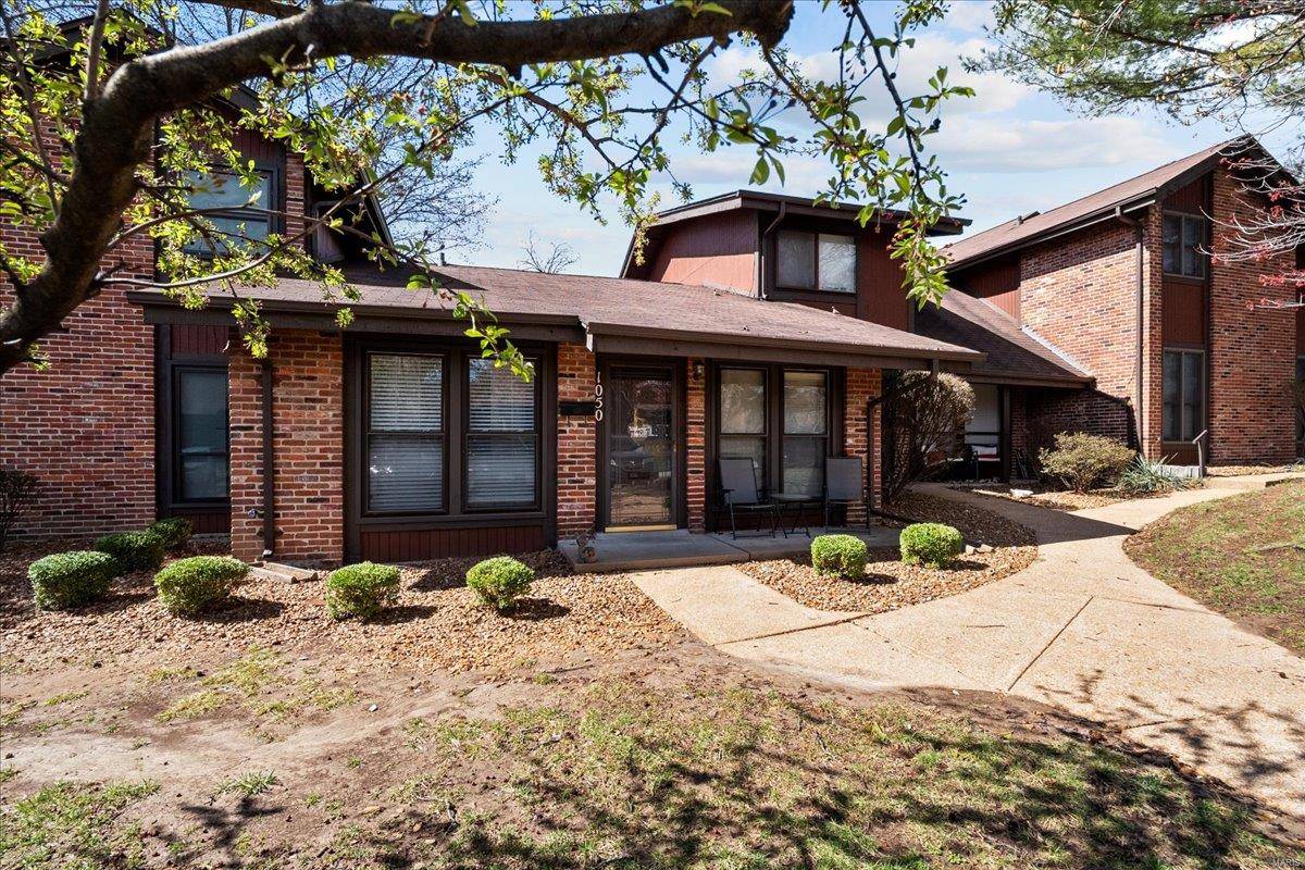 St Louis, MO 63129,1050 Humber CIR