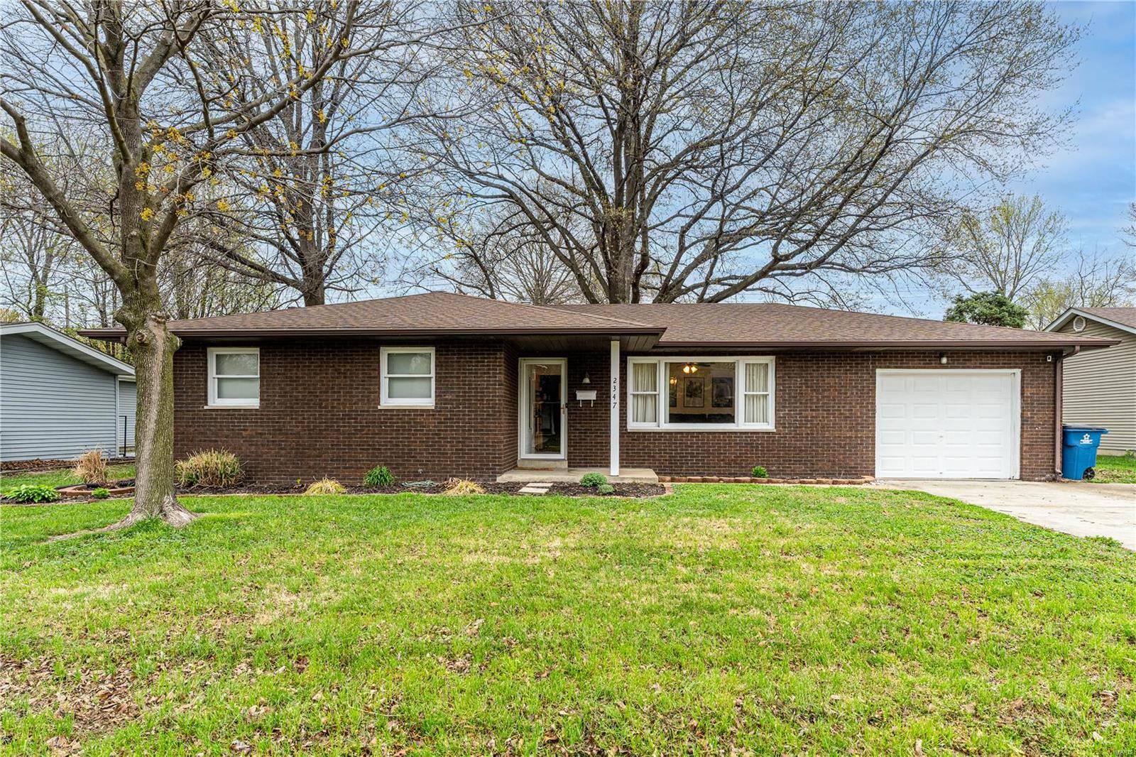 Granite City, IL 62040,2347 Emert AVE