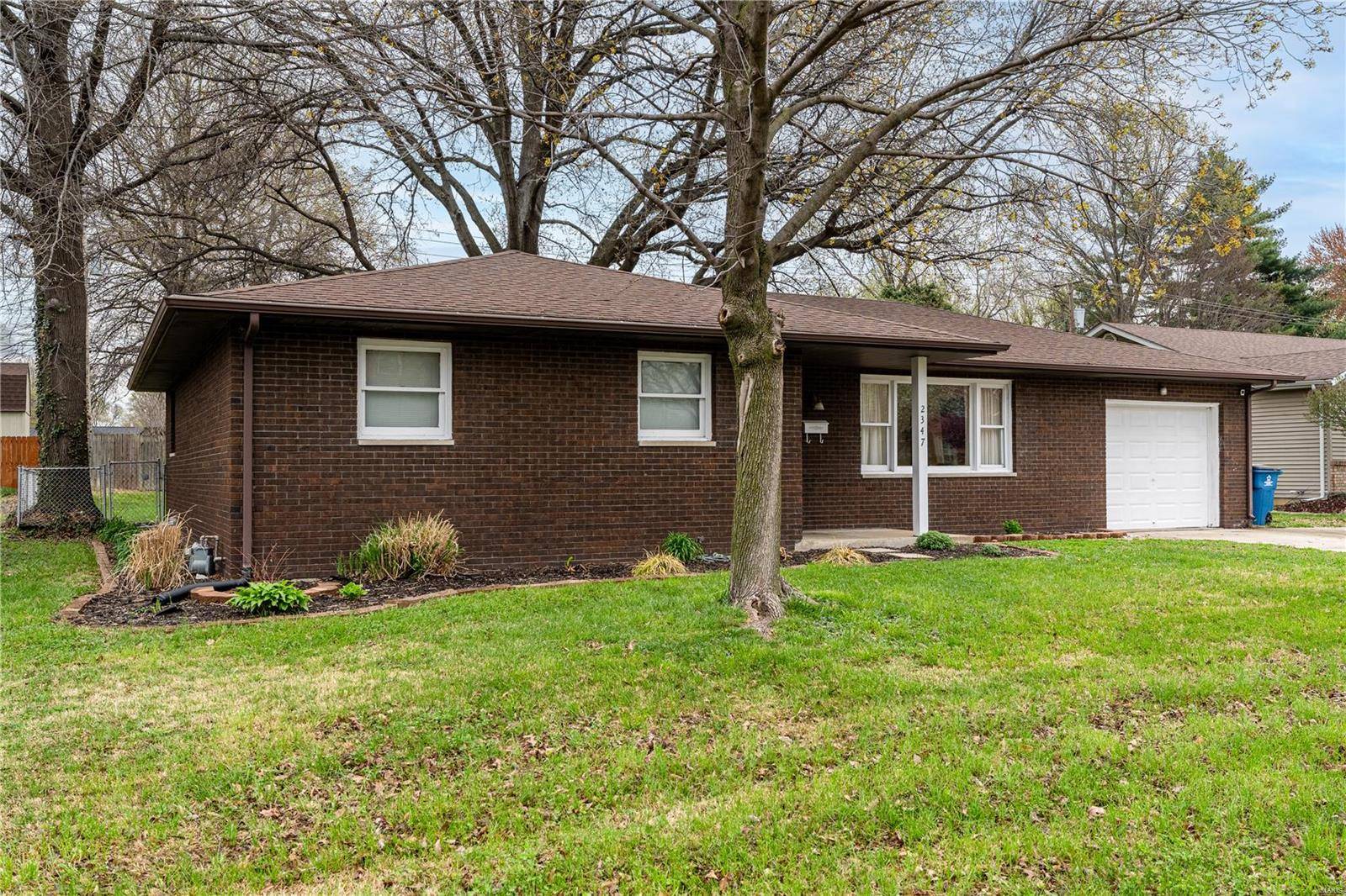 Granite City, IL 62040,2347 Emert AVE