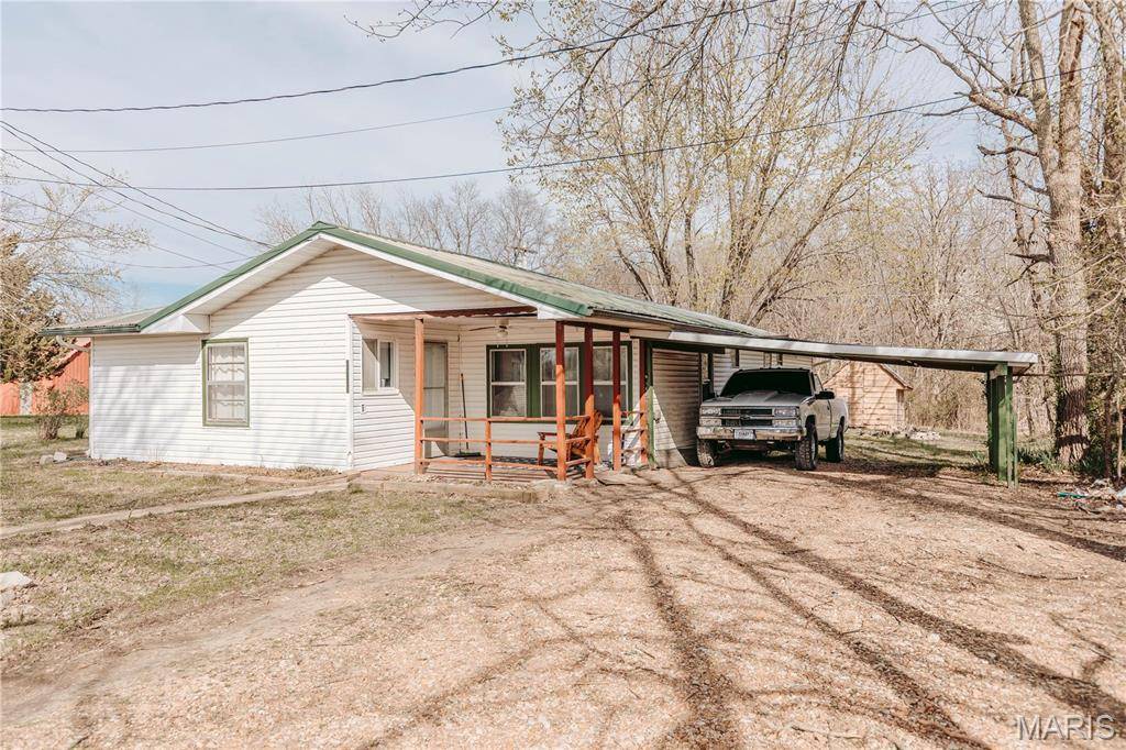 Dixon, MO 65459,16190 Highway 28