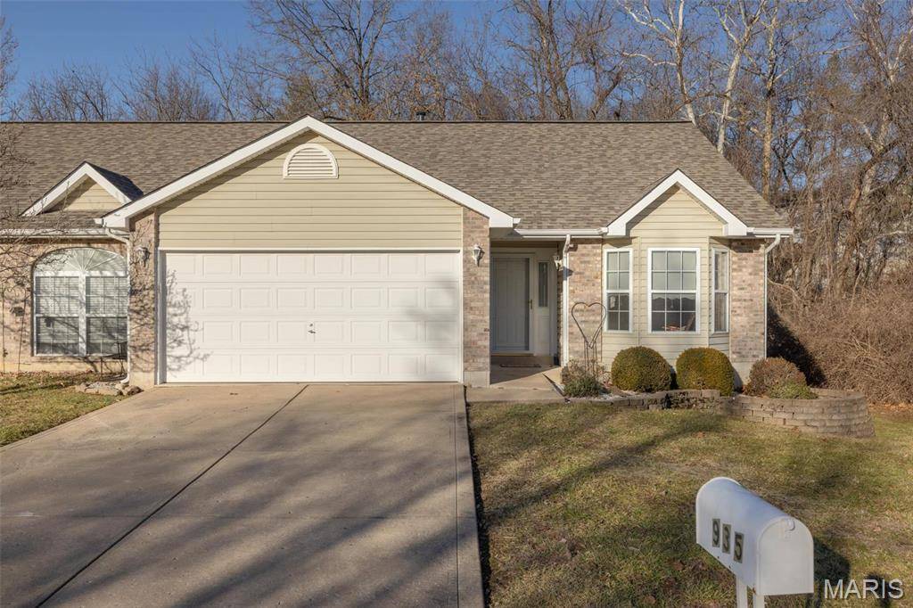 Wentzville, MO 63385,935 Blumhoff RD