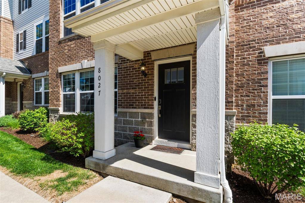 Richmond Heights, MO 63117,8027 Sydney Park