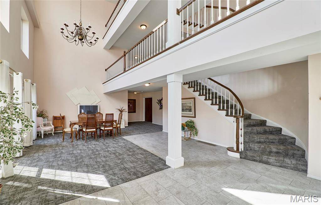 Ballwin, MO 63011,974 Claytonbrook DR #1A