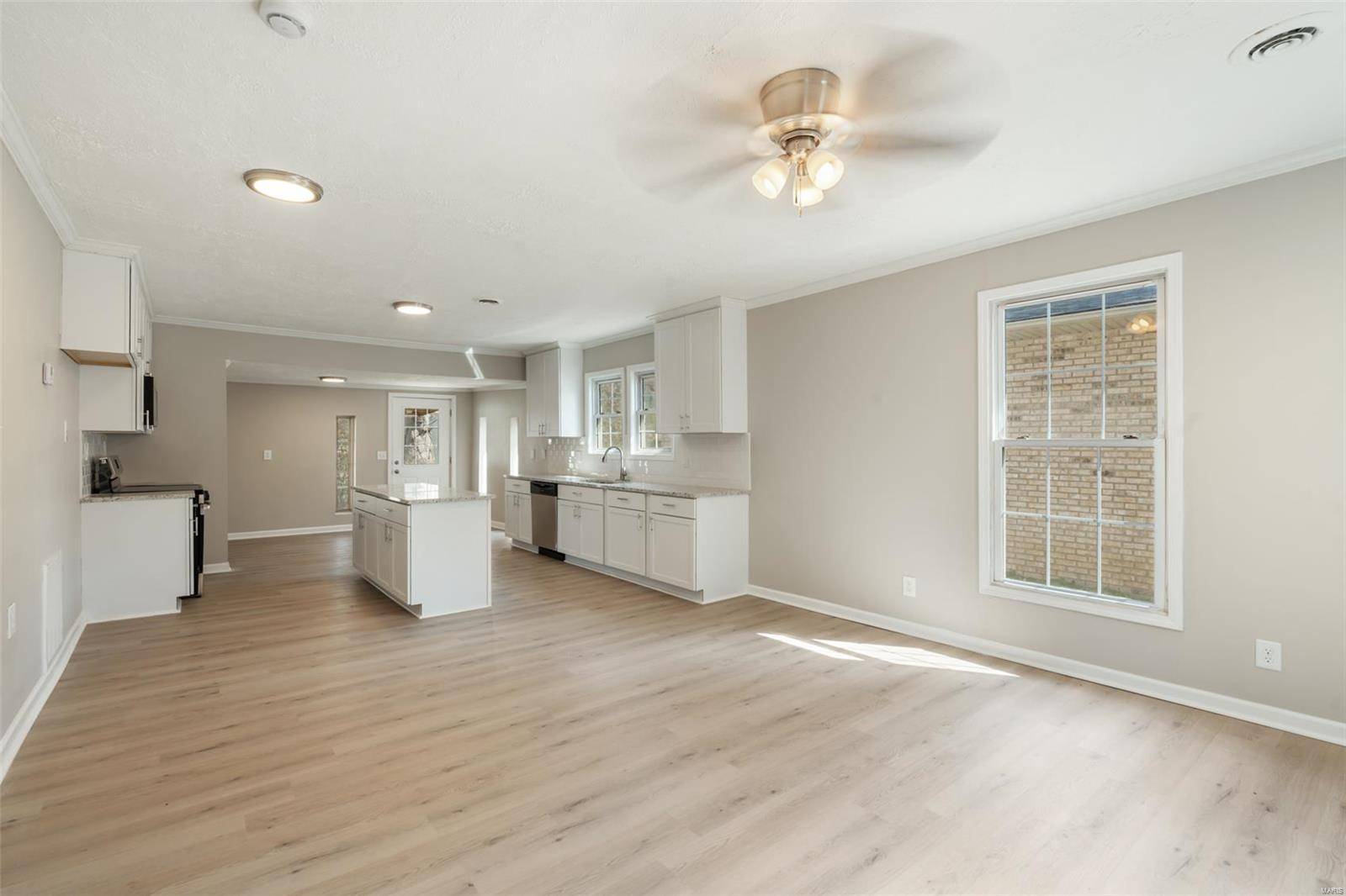 Poplar Bluff, MO 63901,1107 Hickory ST