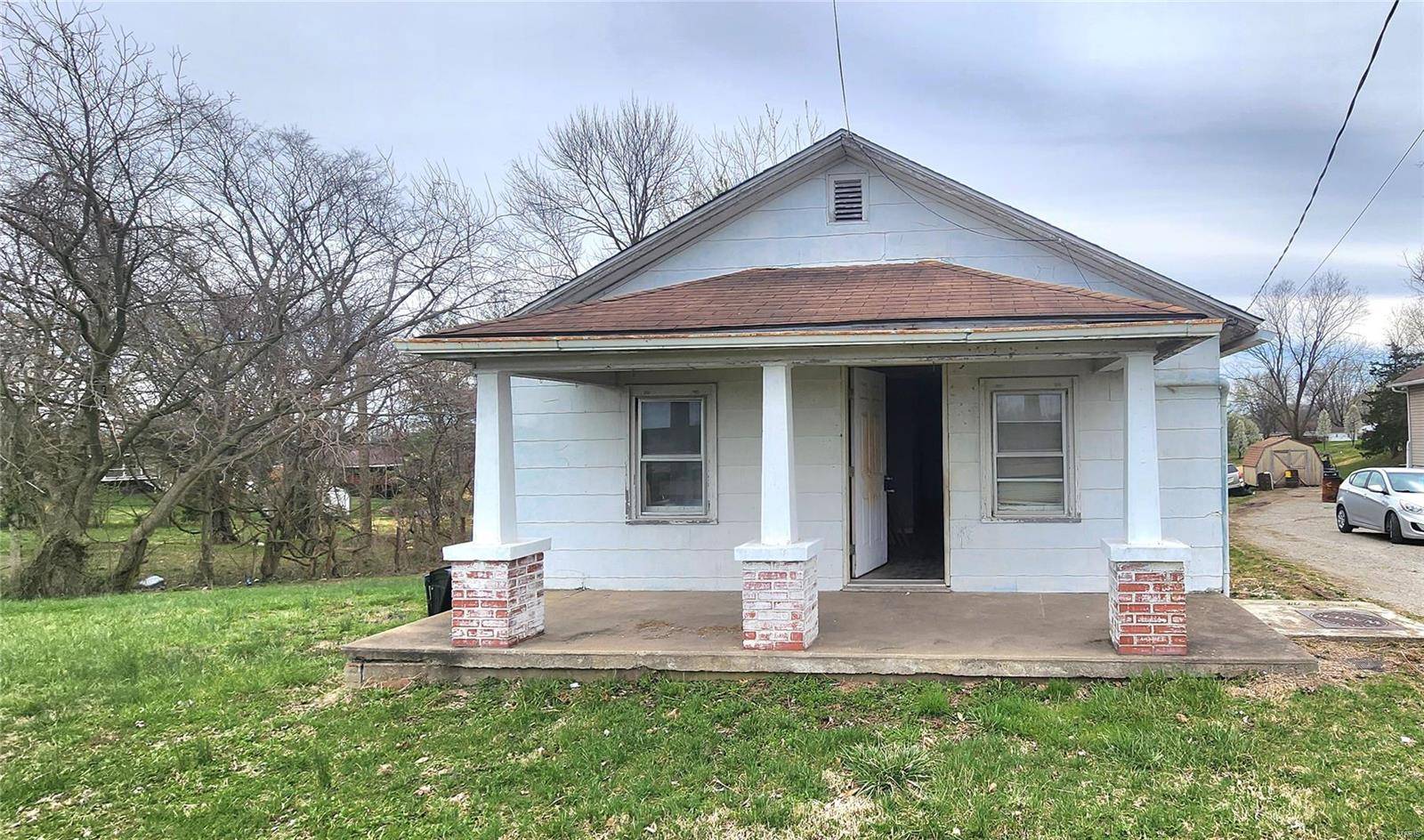 Chester, IL 62233,2830 State ST