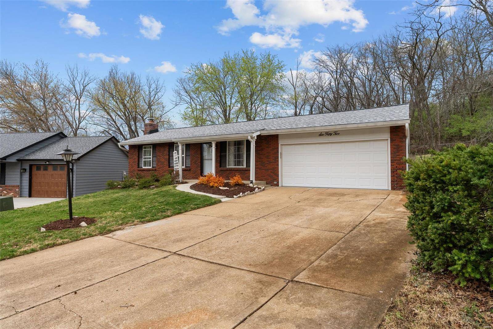 Fenton, MO 63026,652 Green Cliff DR