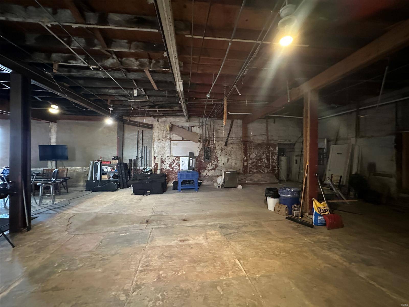 Hannibal, MO 63401,319 N Main ST