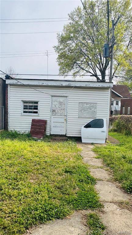 St Louis, MO 63118,3450 Montana ST