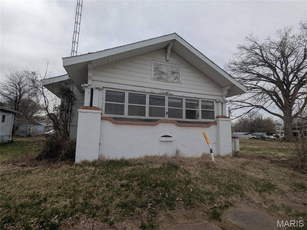 Centralia, IL 62801,226 N Lincoln BLVD #1