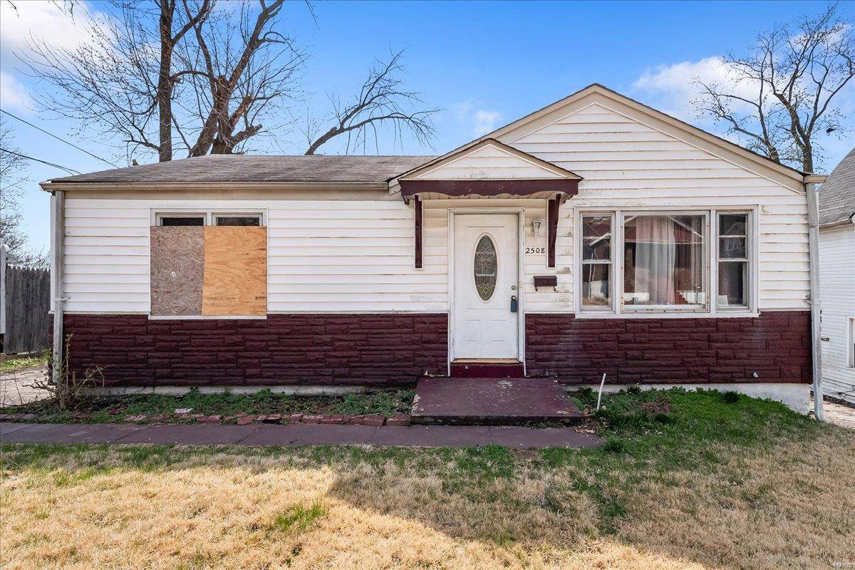 St Louis, MO 63136,2508 Ada AVE