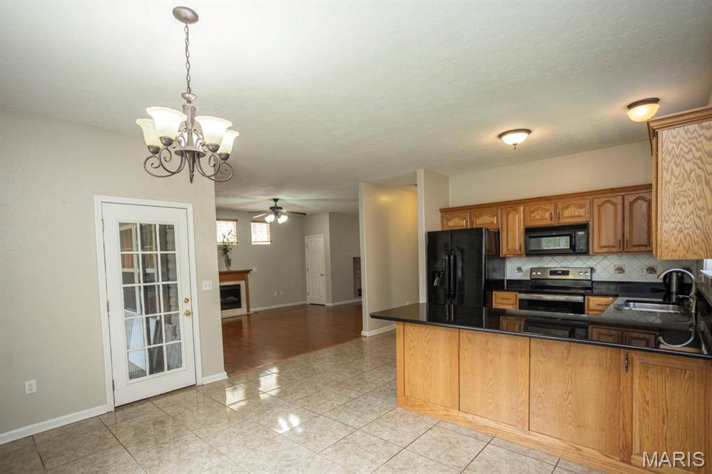 St Robert, MO 65584,22884 Honeysuckle RD
