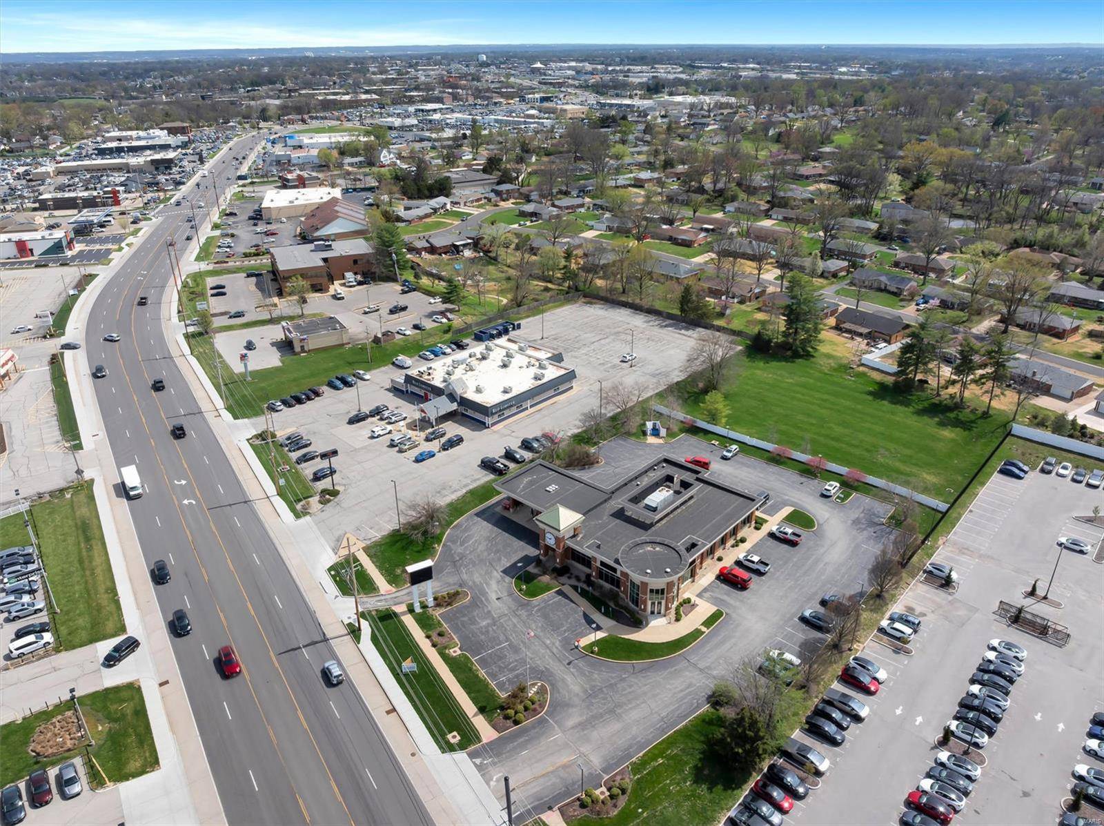 St Louis, MO 63123,5721 S Lindbergh BLVD