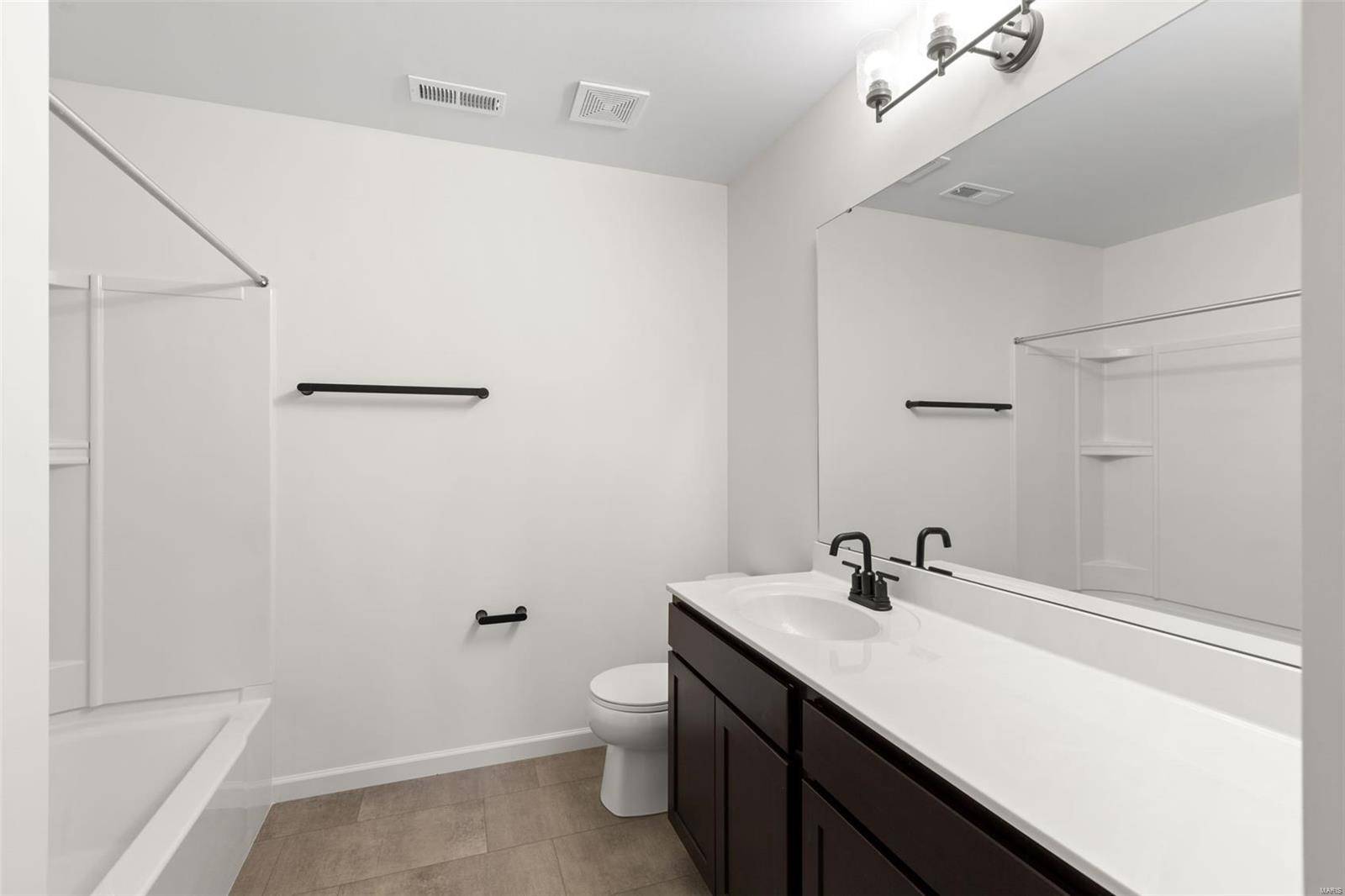 St Charles, MO 63301,7 Shady Elm CT