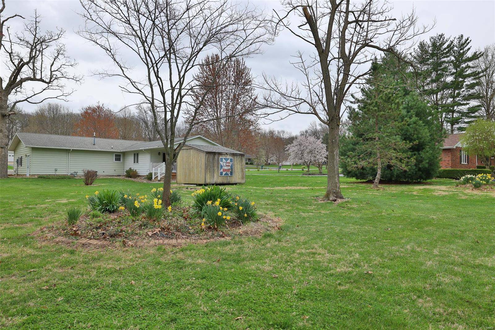 Hillsboro, IL 62049,1614 Seymour AVE