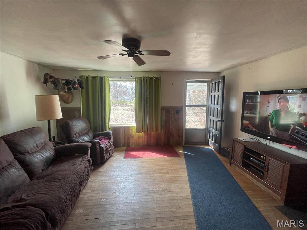 Lebanon, MO 65536,14325 Highway 64