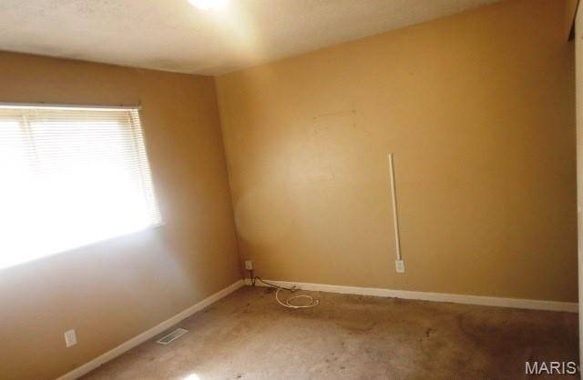 Florissant, MO 63033,6530 Farm Pond CT
