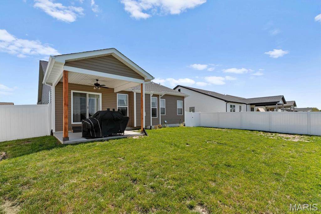 Mascoutah, IL 62258,807 Topaz CT