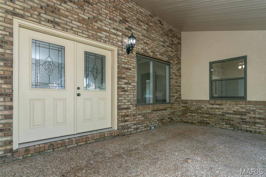 Alton, IL 62002,905 Northdale DR
