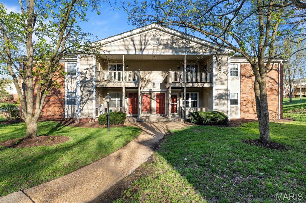 St Louis, MO 63144,9138 Wrenwood LN