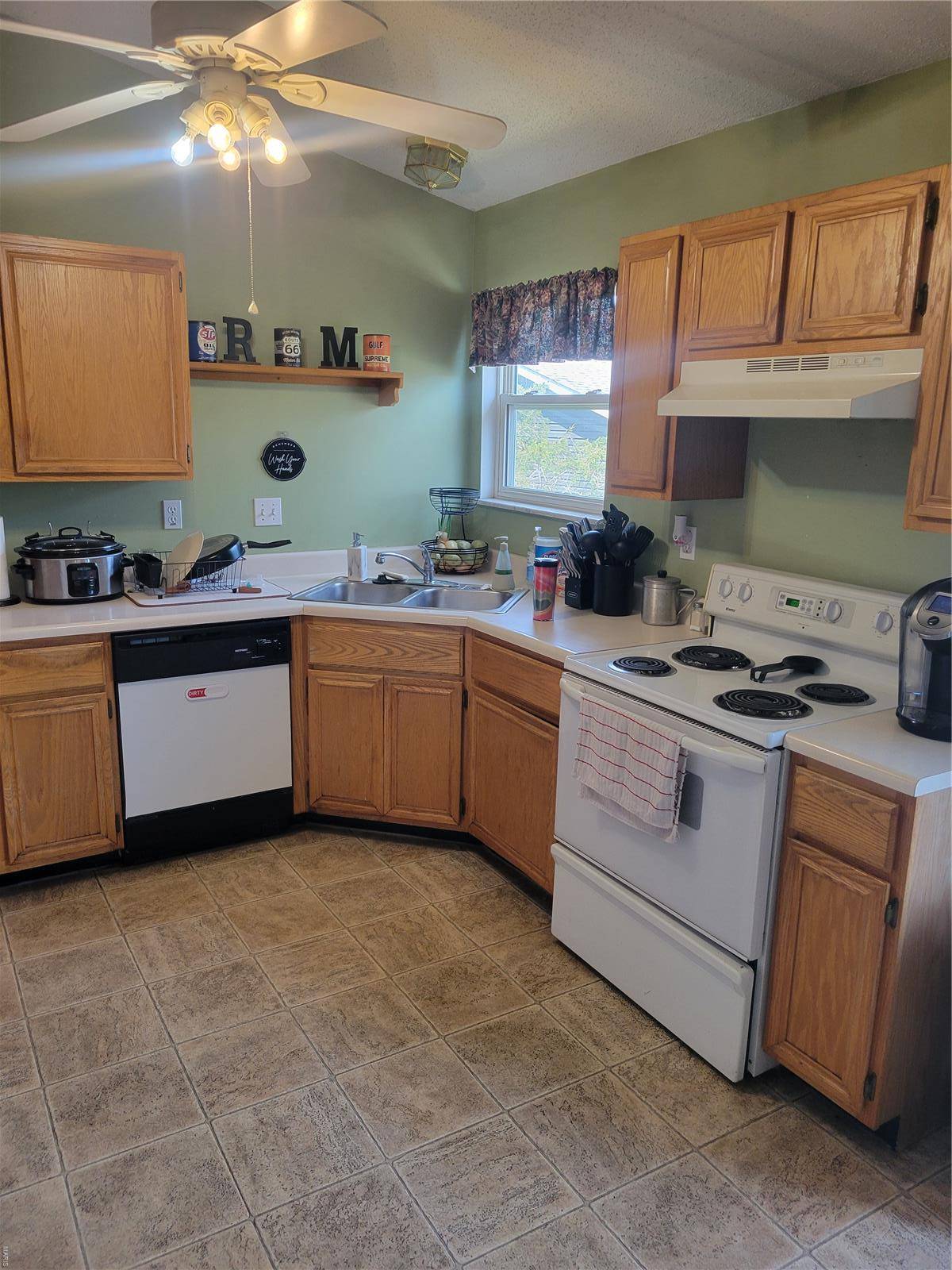 Union, MO 63084,100 Grand Central DR