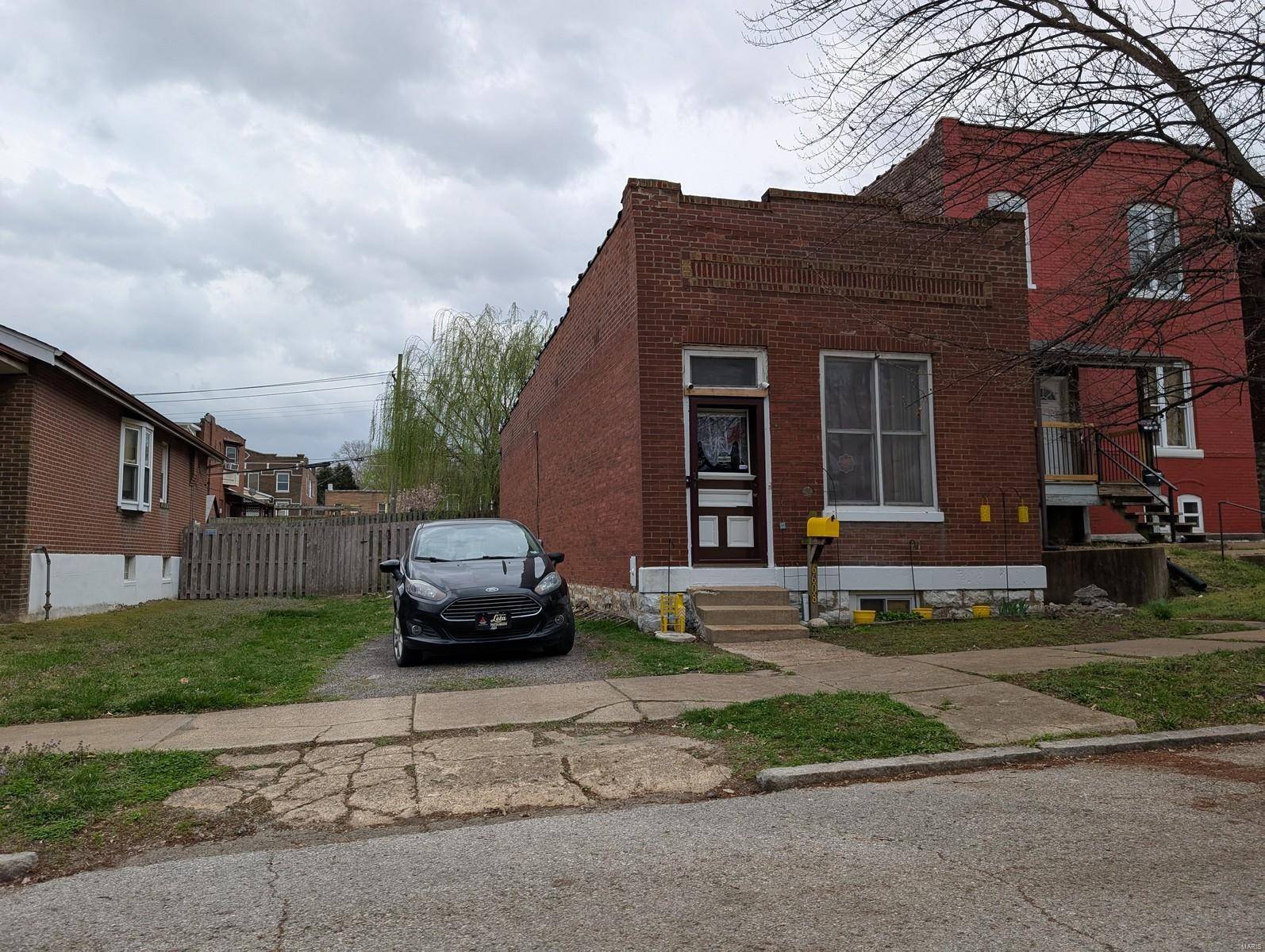 St Louis, MO 63111,6608 Idaho AVE