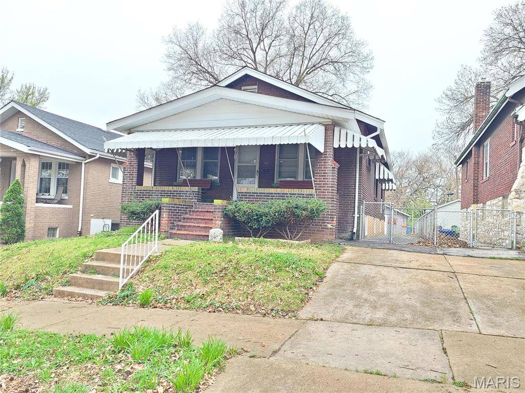 St Louis, MO 63116,3619 Holt AVE