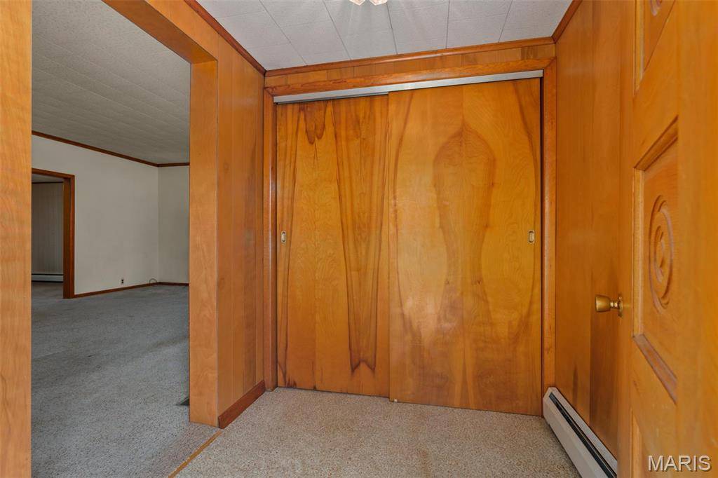 Mount Olive, IL 62069,204 East 3rd North ST