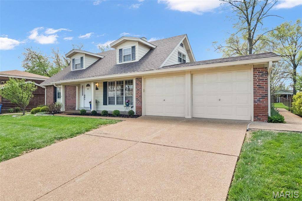 St Louis, MO 63129,2838 Amberglow DR