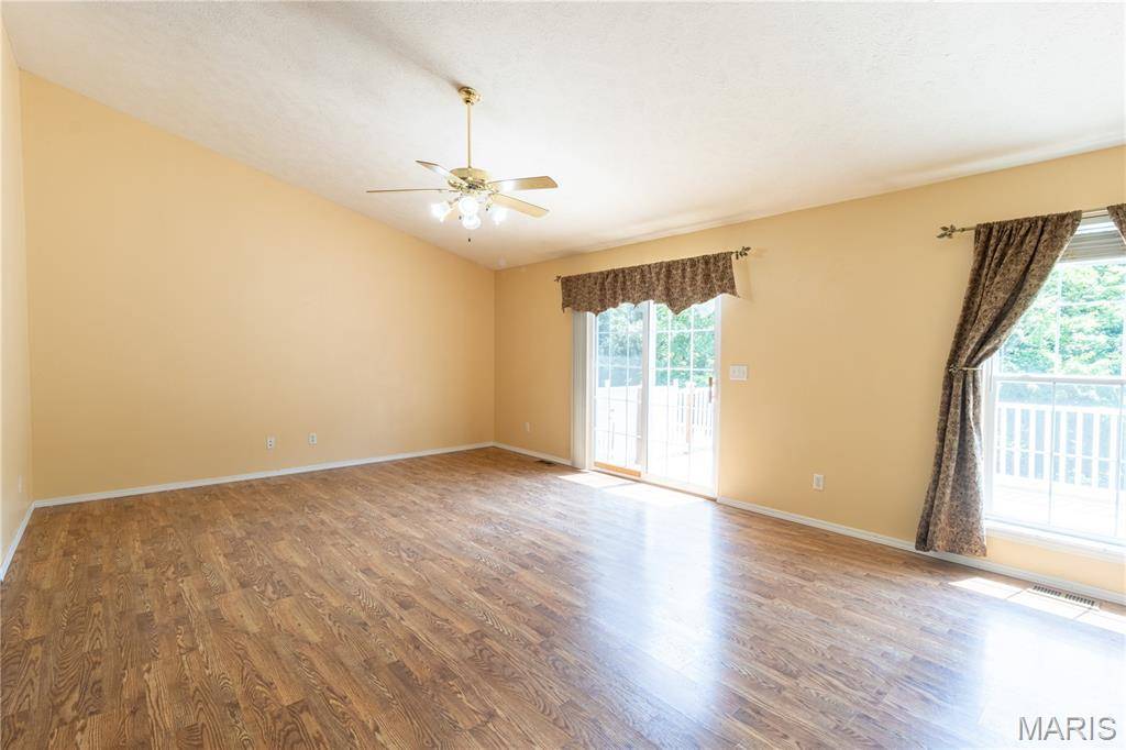Dixon, MO 65459,18062 Lotus LN