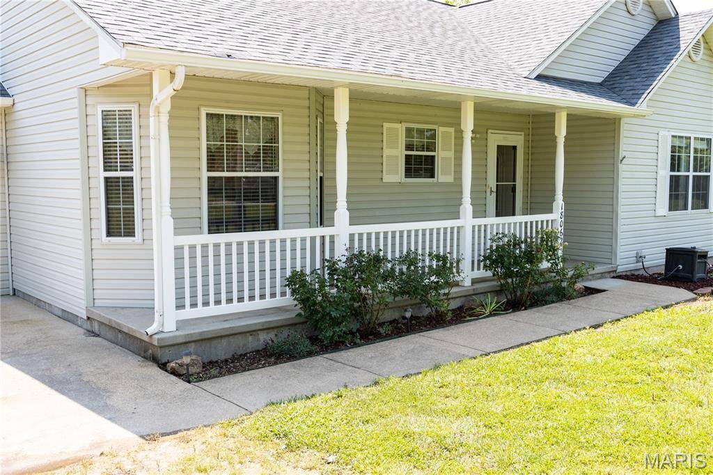 Dixon, MO 65459,18062 Lotus LN