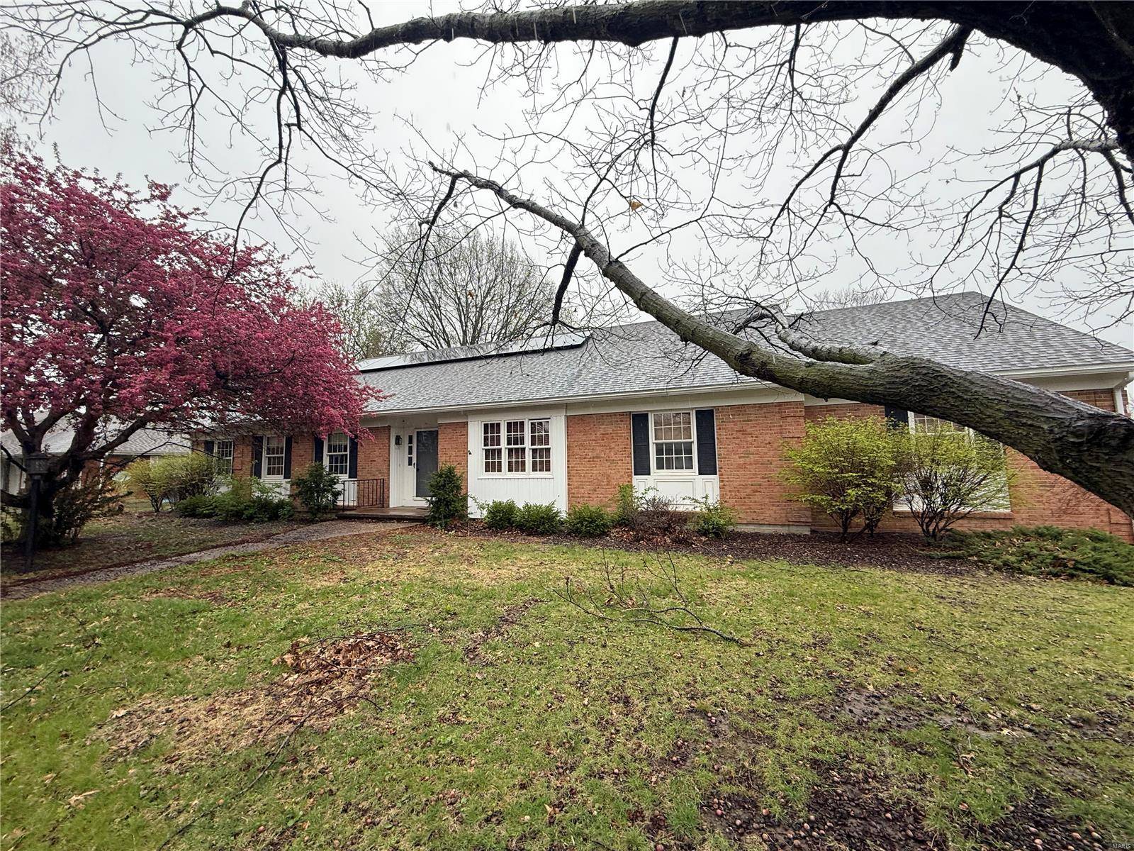 Montgomery City, MO 63361,115 Sharon DR