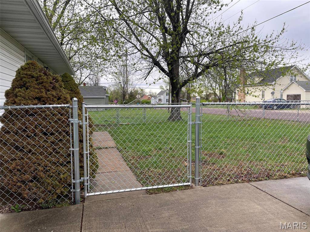 Gerald, MO 63037,641 S Walnut ST