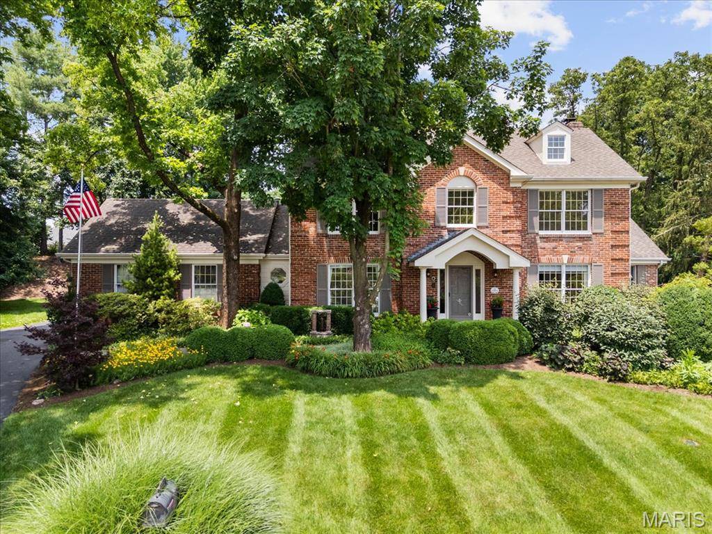 Ballwin, MO 63011,14 Cambridge Circle CT